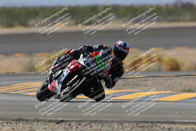 media/Oct-08-2022-SoCal Trackdays (Sat) [[1fc3beec89]]/Turn 14 (1050am)/